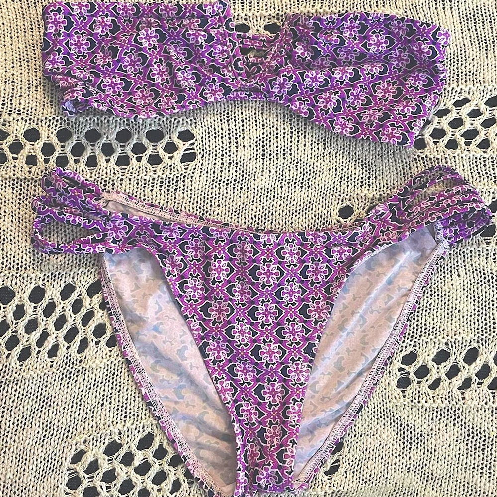 2-piece Purple Patterned Matching Bikini Set